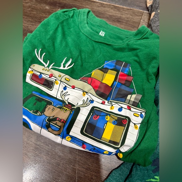 5T Toddler Boy Christmas Holiday Long Sleeve T-shirt Lot - Picture 2 of 6